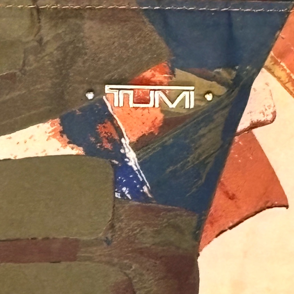 TUMI Voyager M Printed Nylon Tote Bag Abstract Multicolor Leather Trim + Pouch - Picture 9 of 16